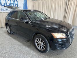 2011 AUDI Q5 PREMIUM