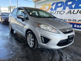 2012 FORD FIESTA SE