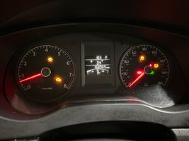 2011 VOLKSWAGEN JETTA SE