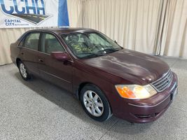 2003 TOYOTA AVALON XL