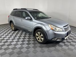 2012 SUBARU OUTBACK LIMITED