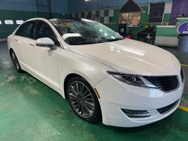 2016 LINCOLN MKZ