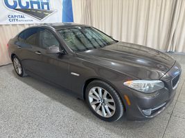 2011 BMW 5-SERIES 528I
