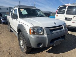 2002 NISSAN FRONTIER XE