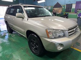 2002 TOYOTA HIGHLANDER