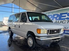 2006 FORD E350 VANS CHATEAU