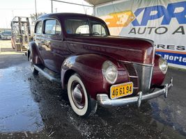 1940 FORD TUDOR 