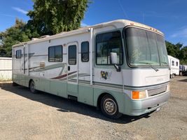 2000 FORD MOTORHOME CHASSIS 