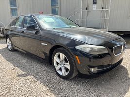 2011 BMW 5-SERIES 528I