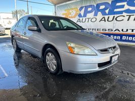 2004 HONDA ACCORD LX