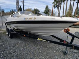 2001 REGAL MARINE 2100LSR 