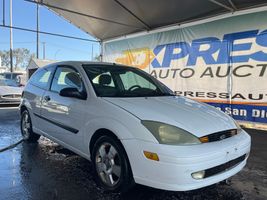 2004 FORD FOCUS ZX3