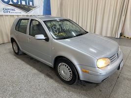 2002 VOLKSWAGEN GOLF GLS