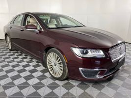 2017 LINCOLN MKZ RESERVE