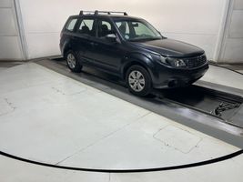 2010 SUBARU FORESTER X