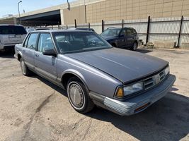 1990 OLDSMOBILE 88 DELTA ROYALE