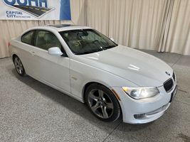 2011 BMW 3-SERIES 335I