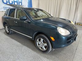 2005 PORSCHE CAYENNE BASE