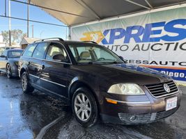 2004 VOLKSWAGEN PASSAT GLS