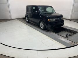 2010 NISSAN CUBE BASE