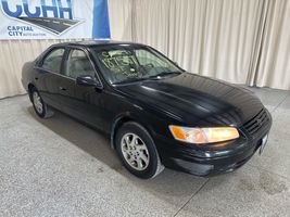 1999 TOYOTA CAMRY LE