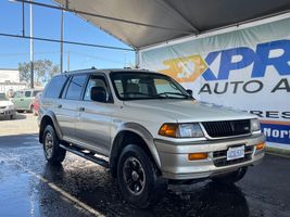 1998 MITSUBISHI MONTERO SPORT LS