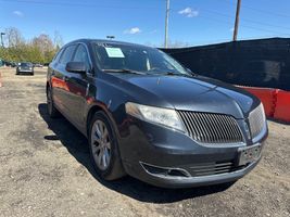 2014 LINCOLN MKT 