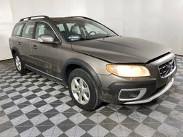 2010 VOLVO XC70 BASE