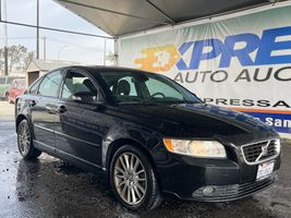 2010 VOLVO S40 BASE