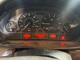 2001 BMW 3-SERIES 325I