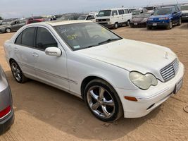 2003 MERCEDES-BENZ C CLASS C240