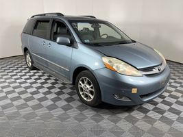 2006 TOYOTA SIENNA LIMITED