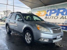 2012 SUBARU OUTBACK LIMITED