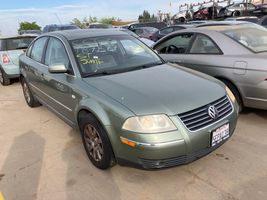 2003 VOLKSWAGEN PASSAT GLS
