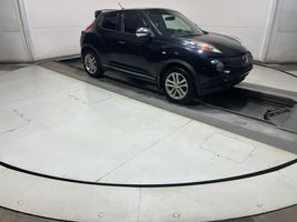 2011 NISSAN JUKE S