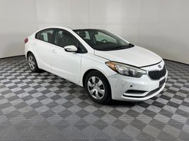 2015 KIA FORTE LX