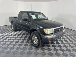 1999 TOYOTA TACOMA SR5