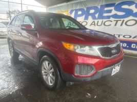 2011 KIA SORENTO BASE