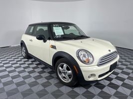 2010 MINI COOPER BASE