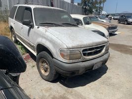 2000 FORD EXPLORER XLS