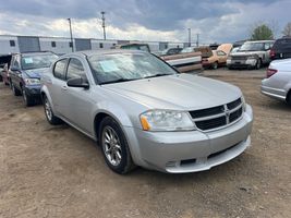 2010 DODGE AVENGER 