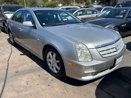 2005 CADILLAC STS 