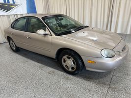 1999 FORD TAURUS SE