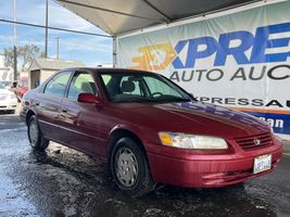 1998 TOYOTA CAMRY CE