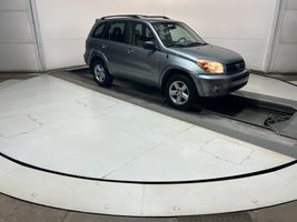 2005 TOYOTA RAV4 BASE