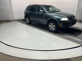 2005 VOLKSWAGEN TOUAREG V8