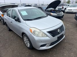 2014 NISSAN VERSA 