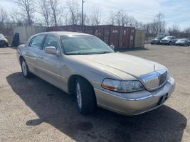 2008 LINCOLN TOWN CAR SIGNATURE LIMITED