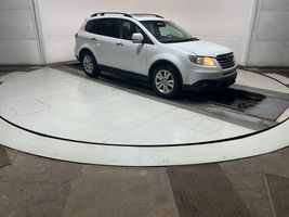 2009 SUBARU TRIBECA 7-PASS.