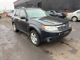 2009 SUBARU FORESTER X LIMITED